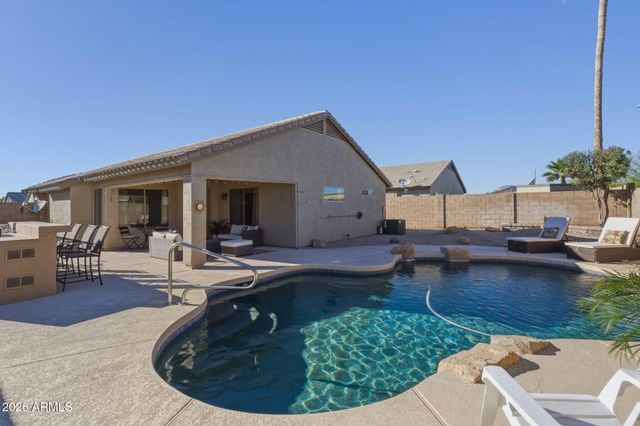 609 S 111TH Place, Mesa, AZ 85208