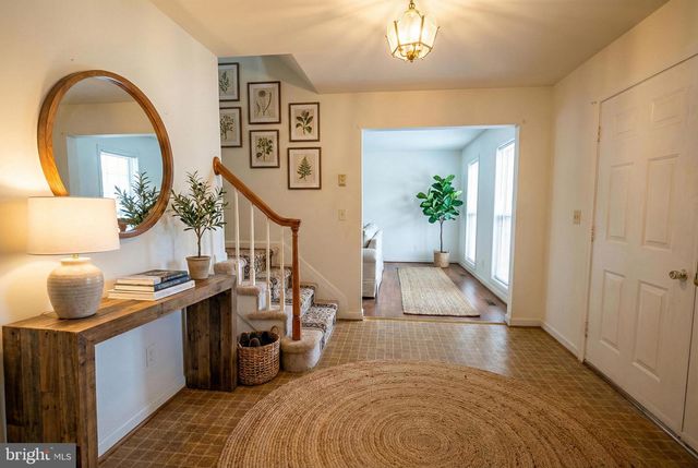 17041 CATALPA CT, Rockville, MD 20855