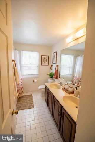 17041 CATALPA CT, Rockville, MD 20855