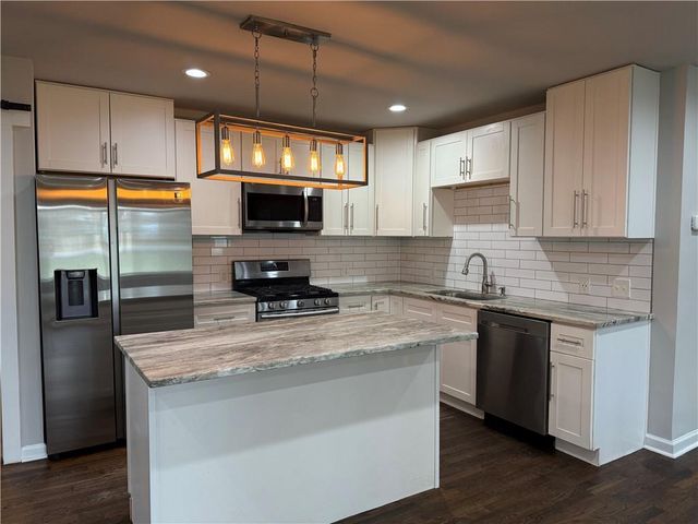 268 Scott Drive SE, Marietta, GA 30067
