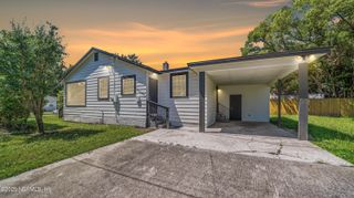 1705 W 15TH Street, Jacksonville, FL 32209
