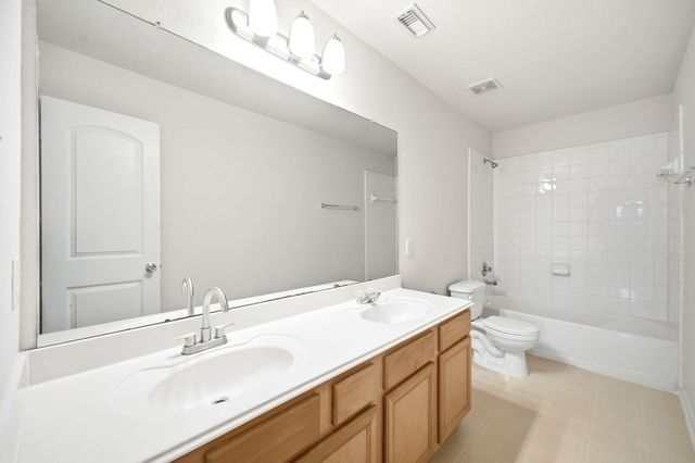 3830 Misty Falls Lane, Friendswood, TX 77546