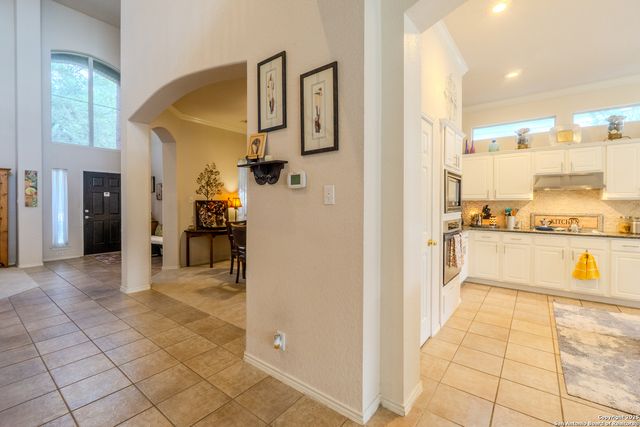 610 Mello Oak, San Antonio, TX 78258