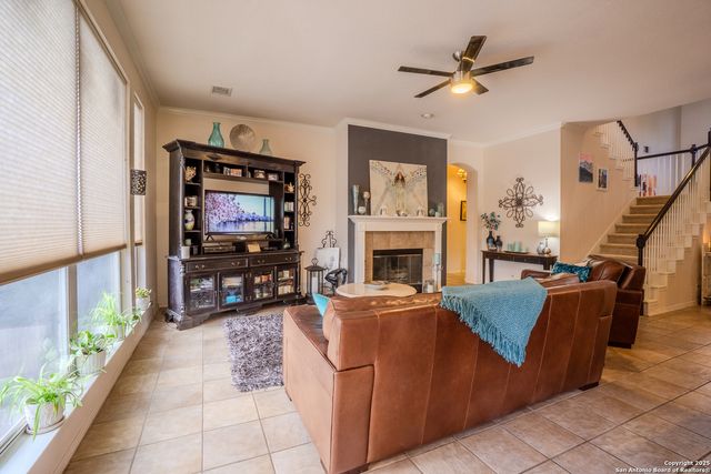 610 Mello Oak, San Antonio, TX 78258