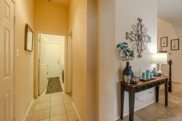 610 Mello Oak, San Antonio, TX 78258