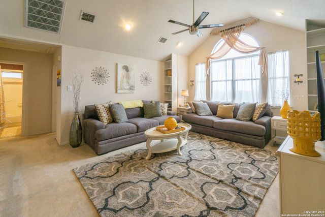 610 Mello Oak, San Antonio, TX 78258