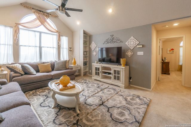 610 Mello Oak, San Antonio, TX 78258