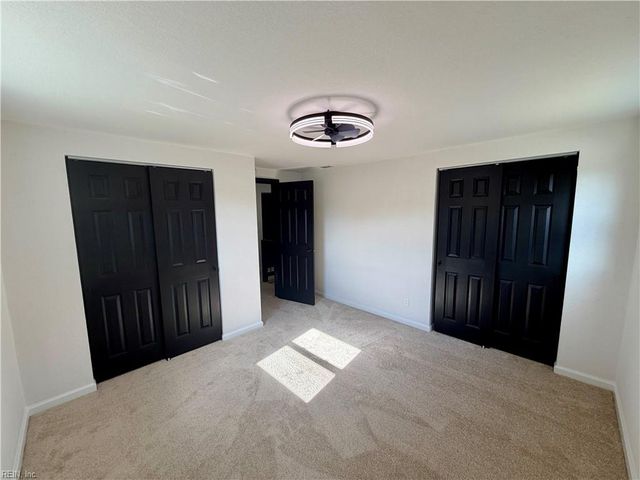 325 Busher Rd, Virginia Beach, VA 23462