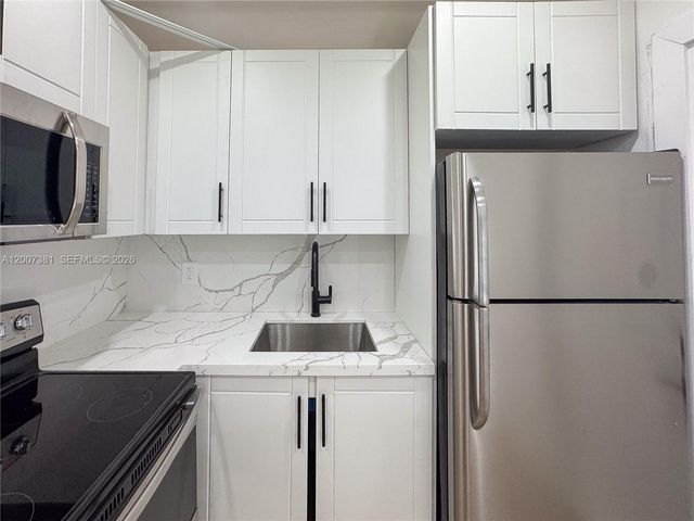 6322 NE 1st Place, Miami, FL 33138