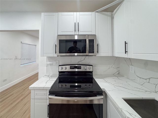 6322 NE 1st Place, Miami, FL 33138