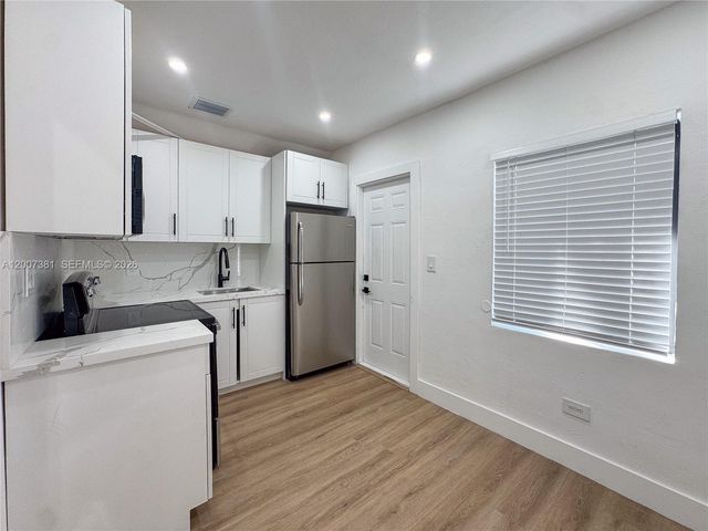 6322 NE 1st Place, Miami, FL 33138