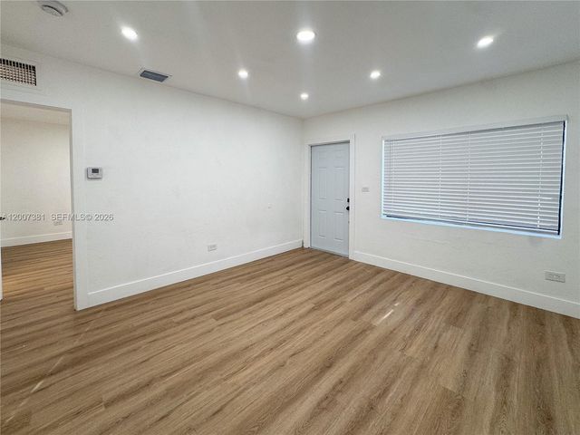6322 NE 1st Place, Miami, FL 33138