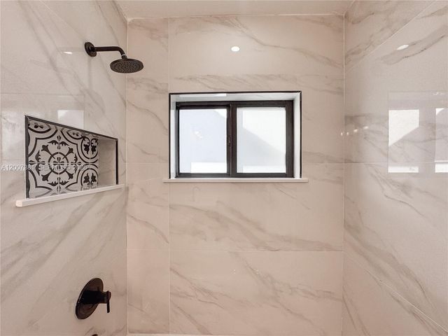 6322 NE 1st Place, Miami, FL 33138