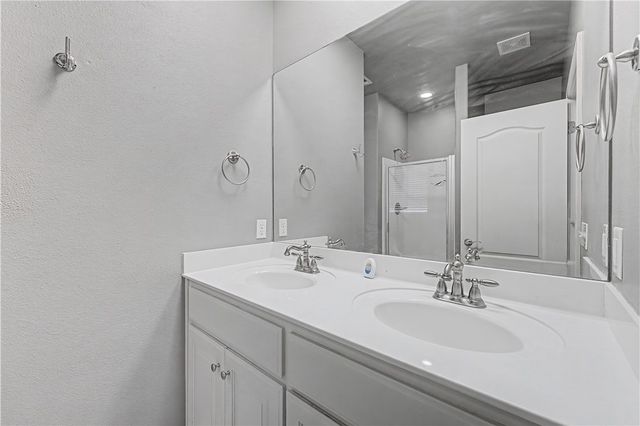 4176 N Meadow View Drive, Fayetteville, AR 72703