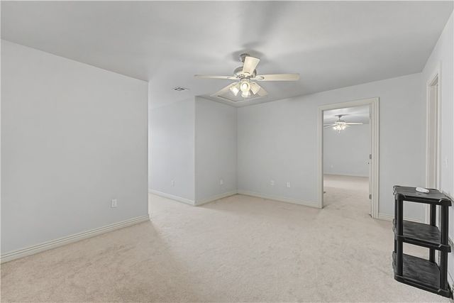 4176 N Meadow View Drive, Fayetteville, AR 72703