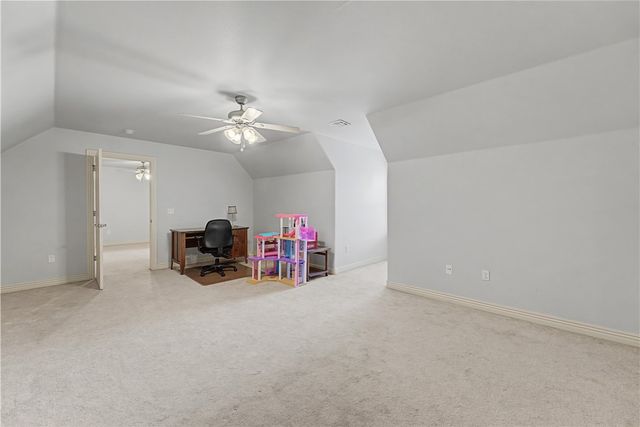 4176 N Meadow View Drive, Fayetteville, AR 72703