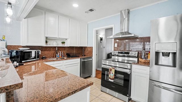 12453 Dorwayne Court, Houston, TX 77015