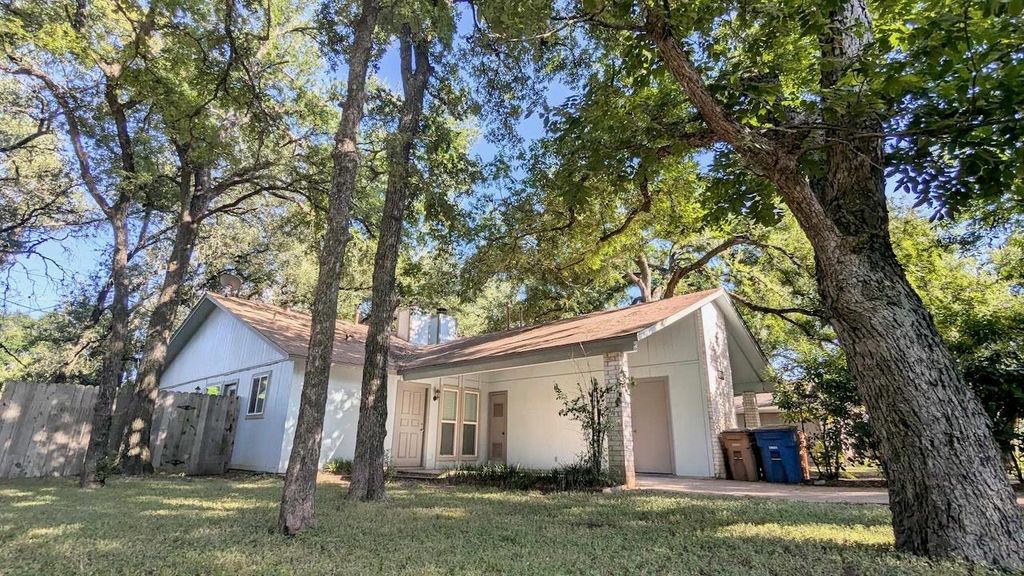 11907 Argonne Forest TRL B, Austin, TX 78759