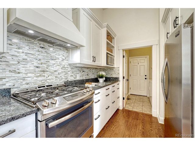 8300 Fairmount Dr E-E101, Denver, CO 80247