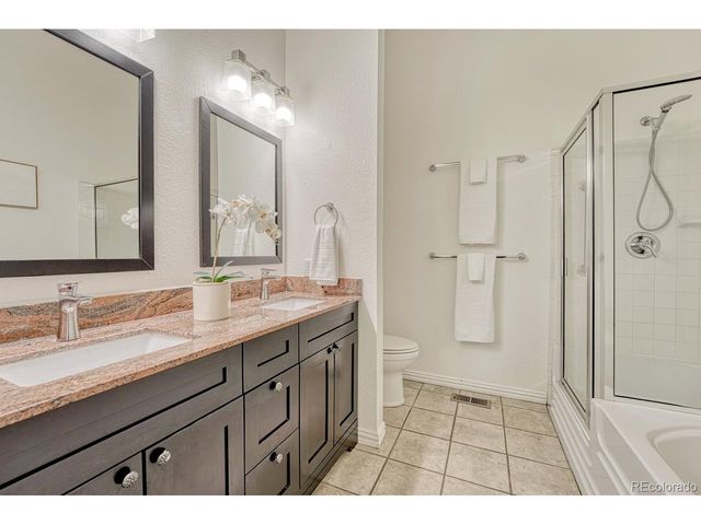 8300 Fairmount Dr E-E101, Denver, CO 80247