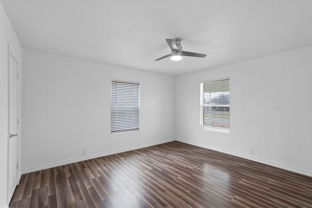 407 N Carter, Howe, TX 75459