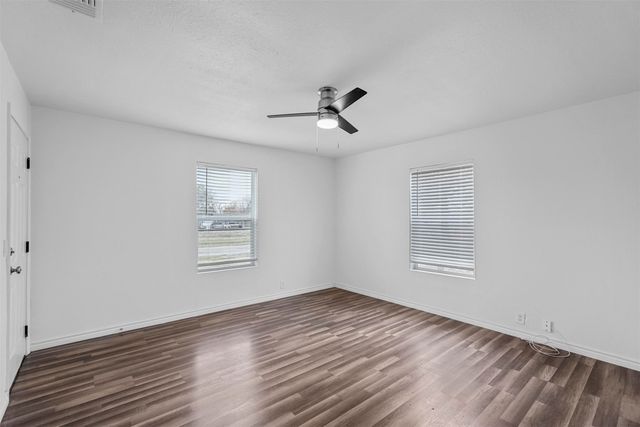 407 N Carter, Howe, TX 75459