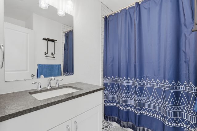 2410 Saint Anthony Ave, San Antonio, TX 78210