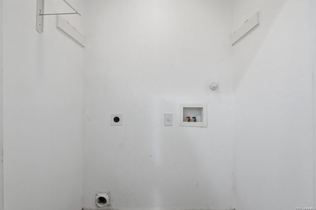 2410 Saint Anthony Ave, San Antonio, TX 78210