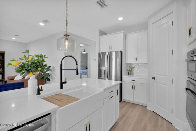 102 BLUE OAK Court, Ponte Vedra, FL 32081