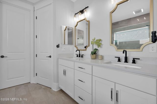 102 BLUE OAK Court, Ponte Vedra, FL 32081