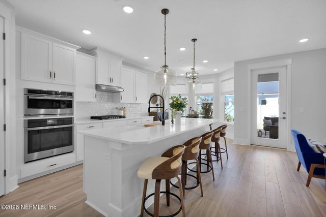 102 BLUE OAK Court, Ponte Vedra, FL 32081