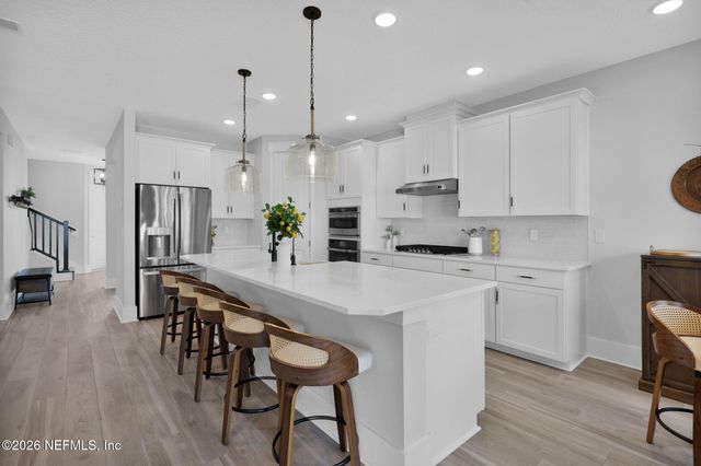 102 BLUE OAK Court, Ponte Vedra, FL 32081