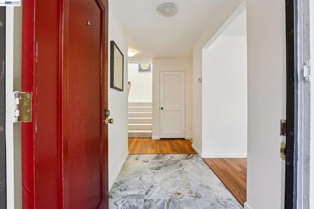 5375 Black Ave 1, Pleasanton, CA 94566