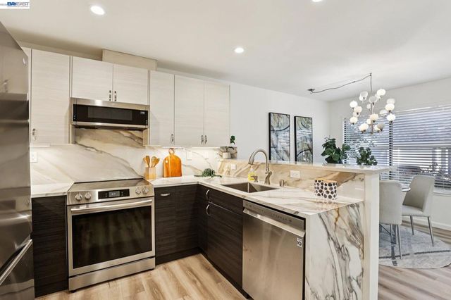 5375 Black Ave 1, Pleasanton, CA 94566