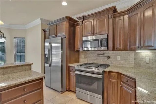 2805 Clearbrook, Haughton, LA 71037