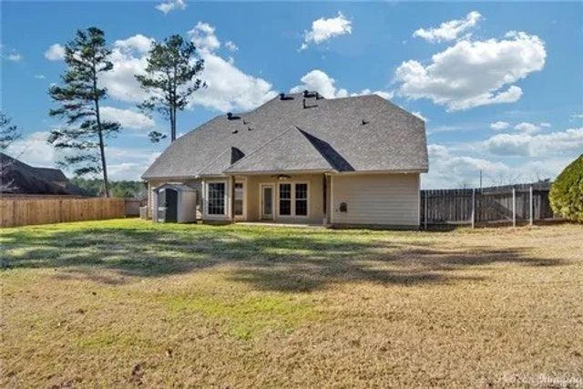 2805 Clearbrook, Haughton, LA 71037
