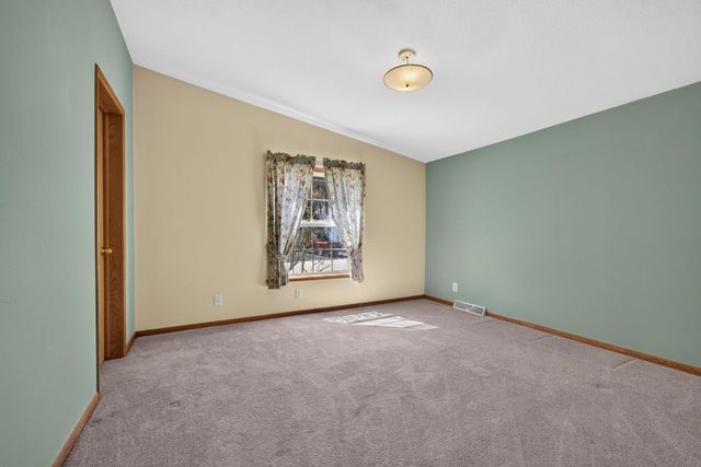 2 Freedom Drive, Dover, NH 03820