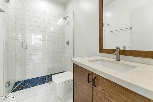 4602 E GLENROSA Avenue, Phoenix, AZ 85018