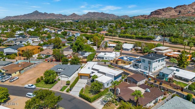 4602 E GLENROSA Avenue, Phoenix, AZ 85018