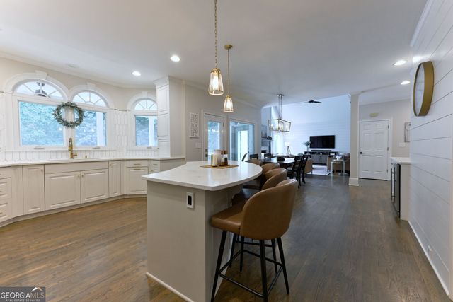 1670 Highgrove Club Drive, Milton, GA 30004