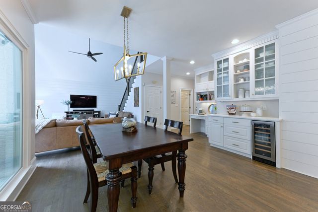 1670 Highgrove Club Drive, Milton, GA 30004