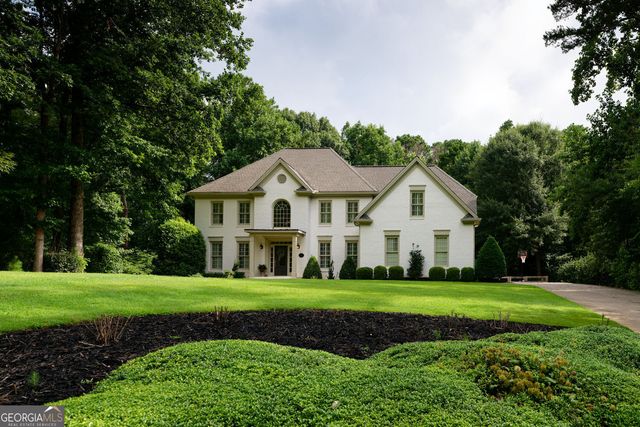 1670 Highgrove Club Drive, Milton, GA 30004