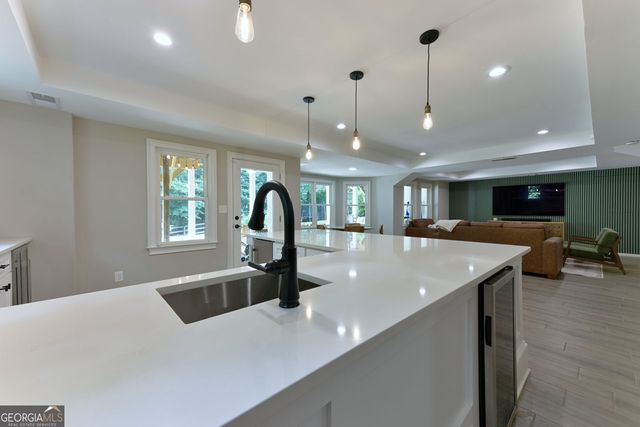 1670 Highgrove Club Drive, Milton, GA 30004