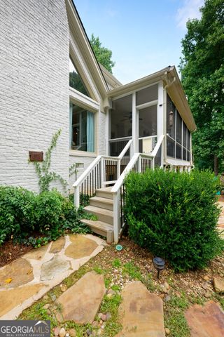 1670 Highgrove Club Drive, Milton, GA 30004