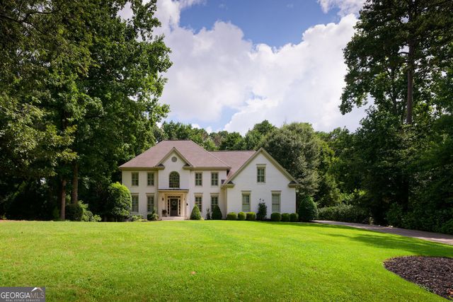 1670 Highgrove Club Drive, Milton, GA 30004