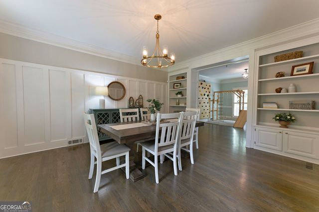 1670 Highgrove Club Drive, Milton, GA 30004