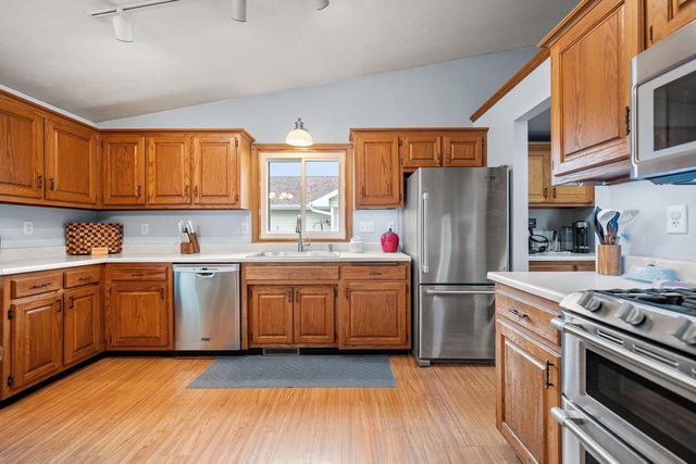 814 FLAMBEAU PLACE, De Pere, WI 54115