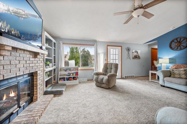 814 FLAMBEAU PLACE, De Pere, WI 54115