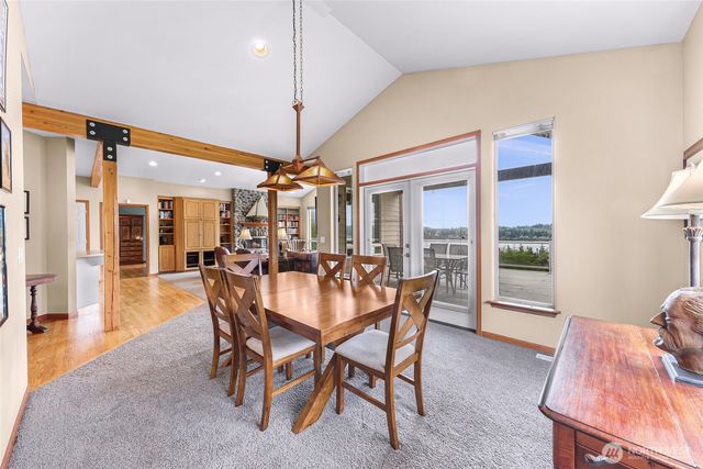 5043 Bradshaw Road, Freeland, WA 98249