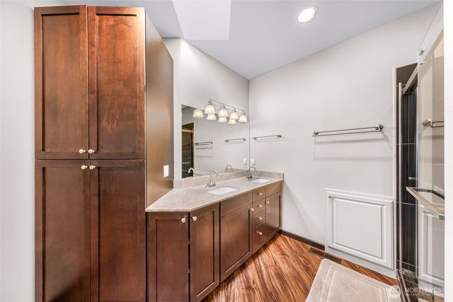 5043 Bradshaw Road, Freeland, WA 98249